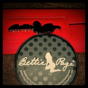 Betty Page NWT Wallet